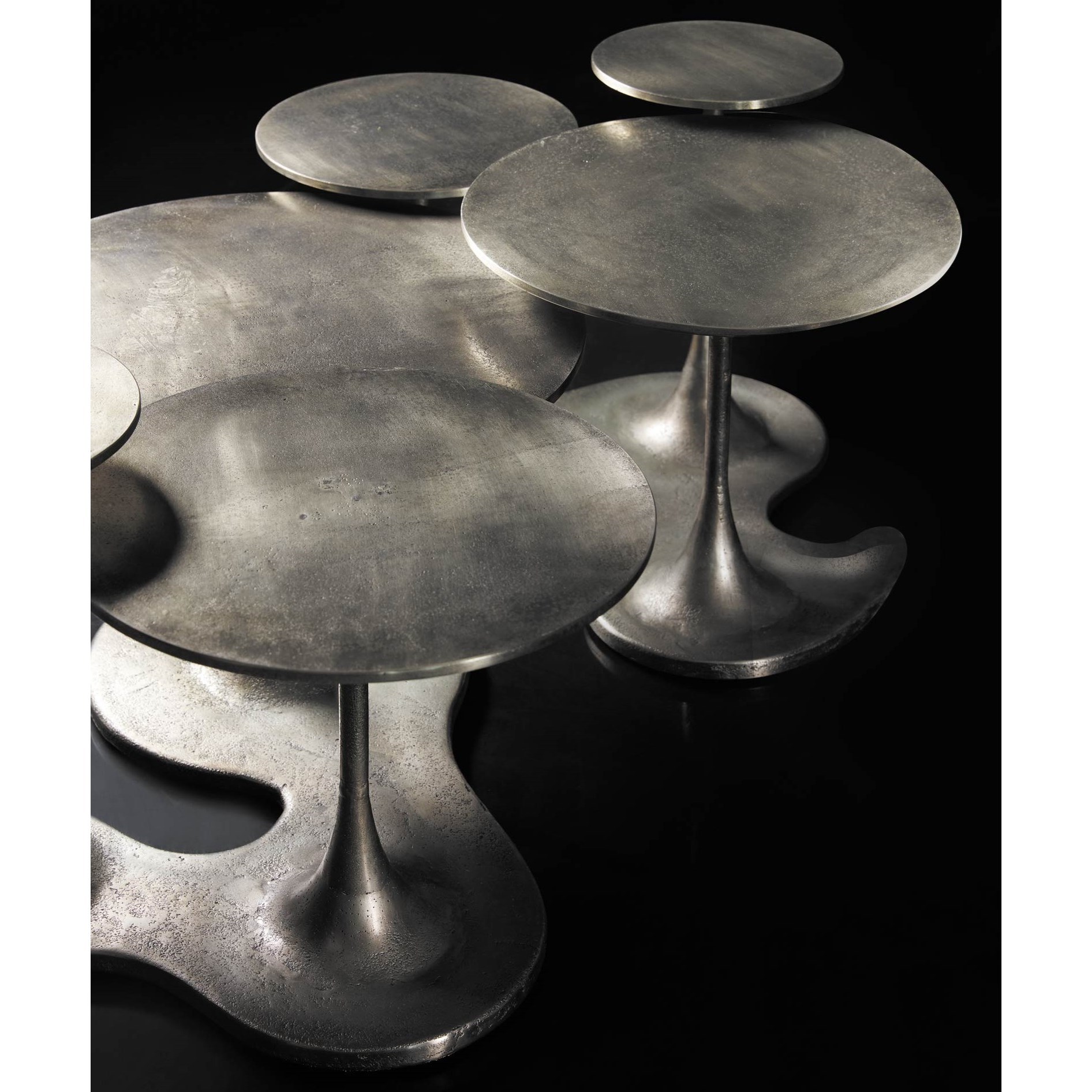 Circlet Cocktail Table